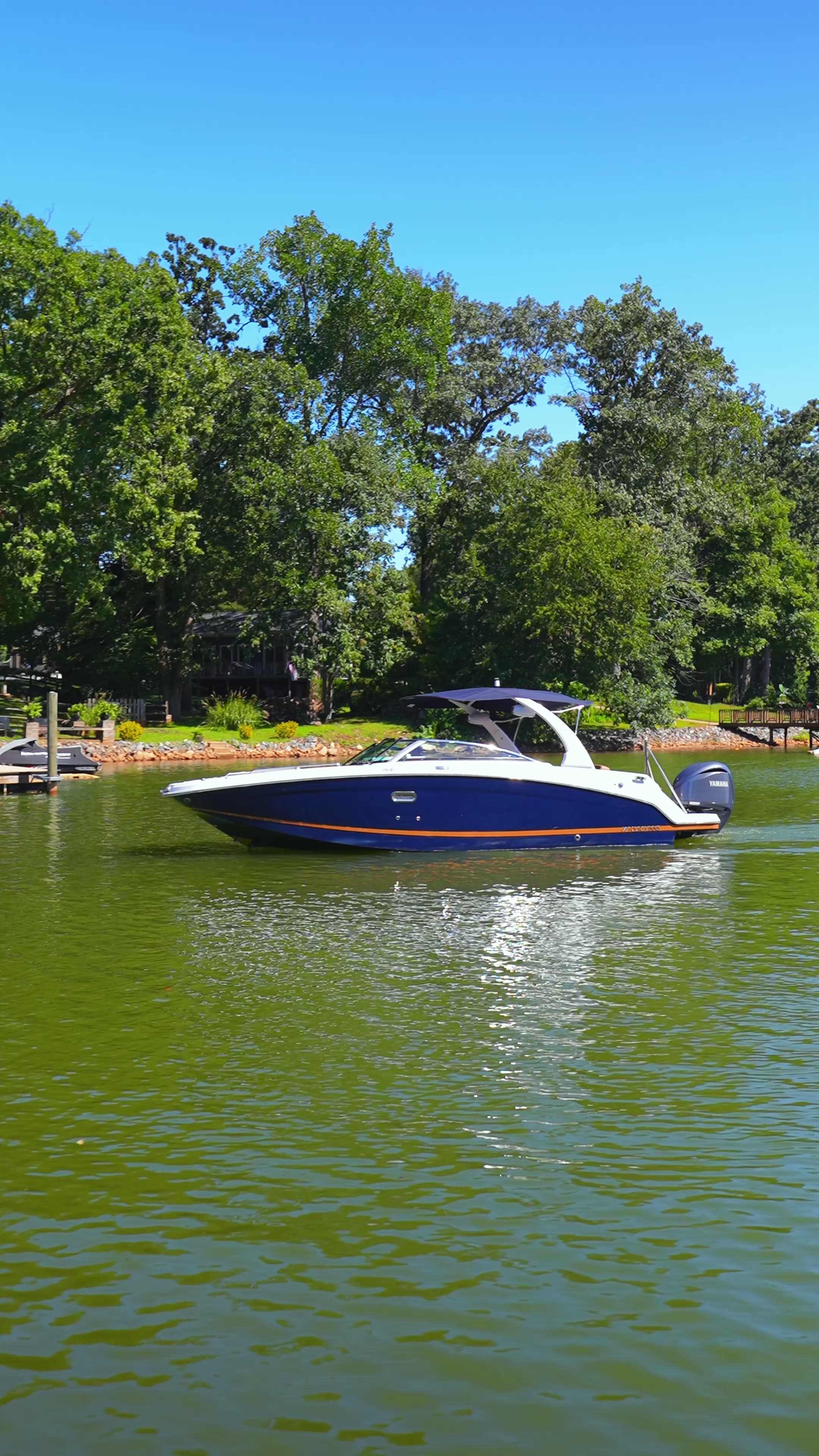 A look at the Lake Effects fleet on Lake Norman